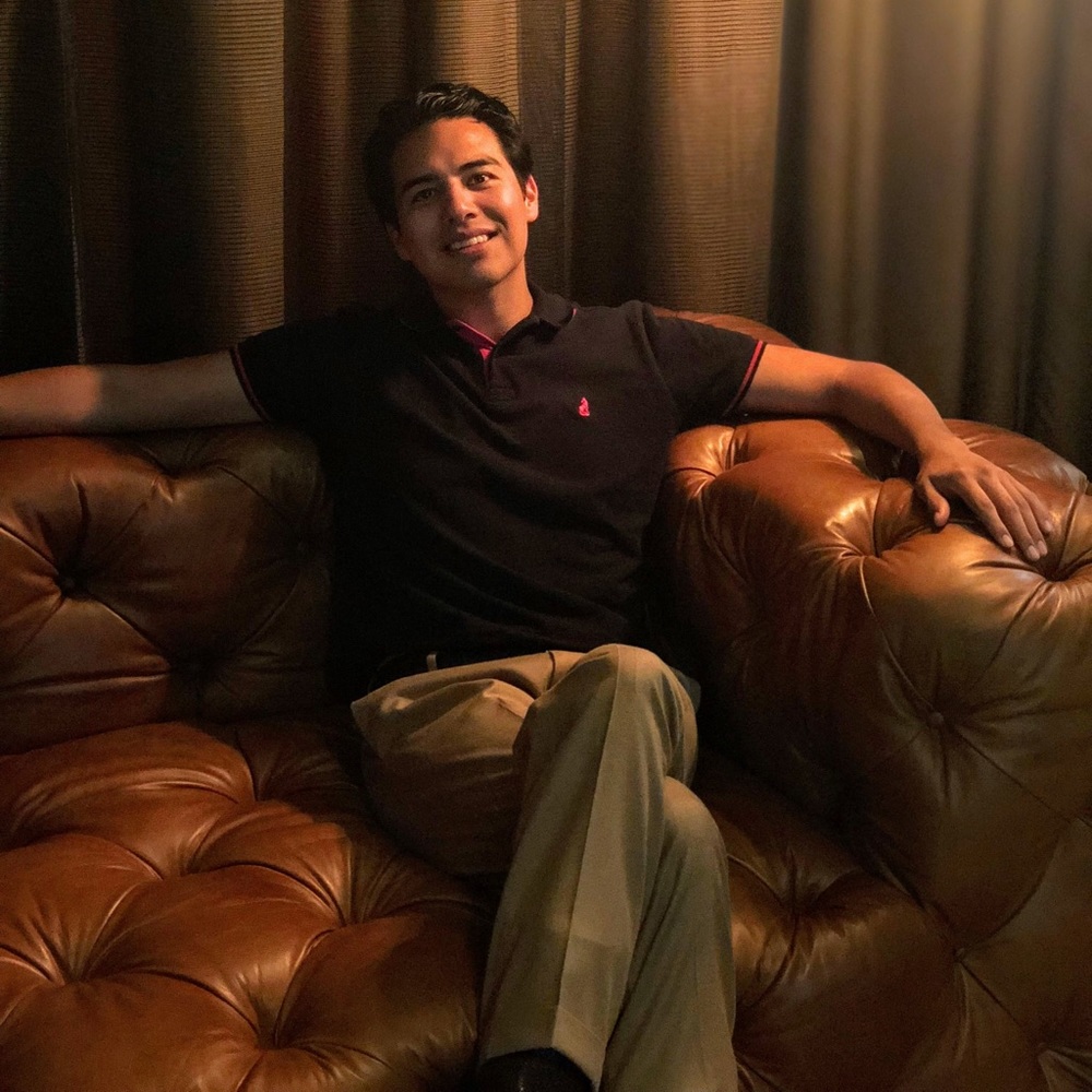 Meet your Posher, Mike 👔💼🕶